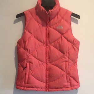 The North Face Coral Quilted Insulated 550 Down Puffer Vest Embroidered Logos M